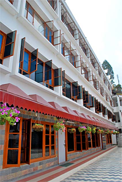 Hotel Vishnu Palace Mussoorie
